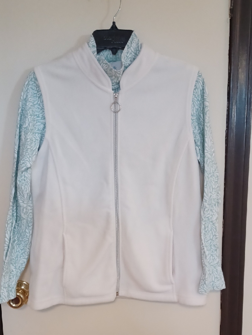 croft & barrow Off White Full-Zip Fleece Vest & Mock Neck Top